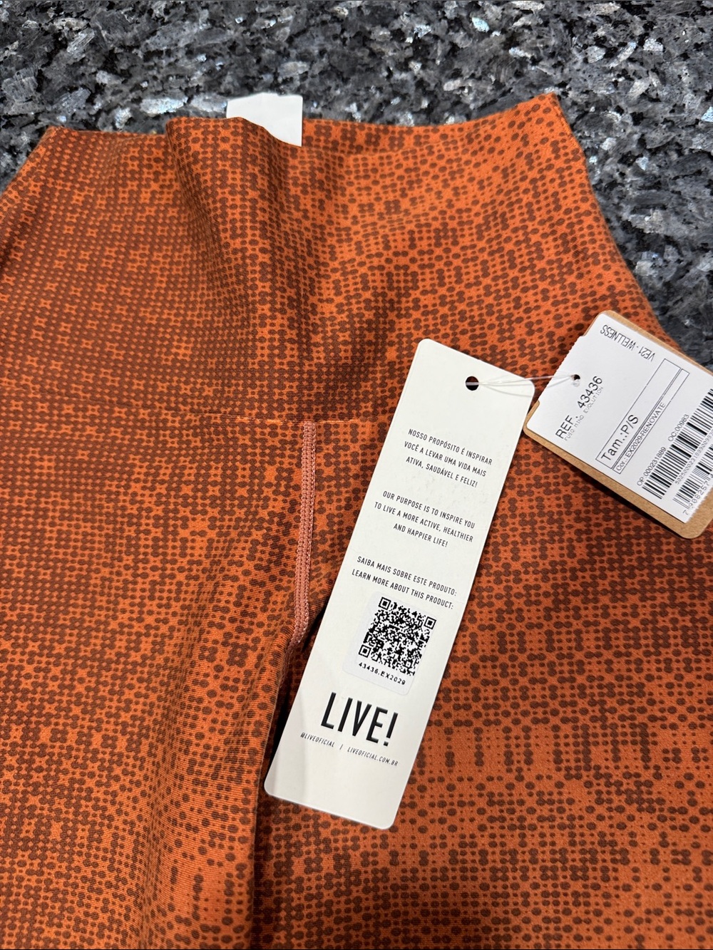 Live woman’s size small Leggings brand new with tags